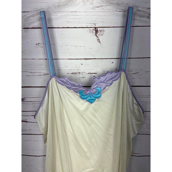 Vintage 60s Vanity Fair Ivory With Purple Blue Straps Long XL Nightie Embroidere - Picture 3 of 7